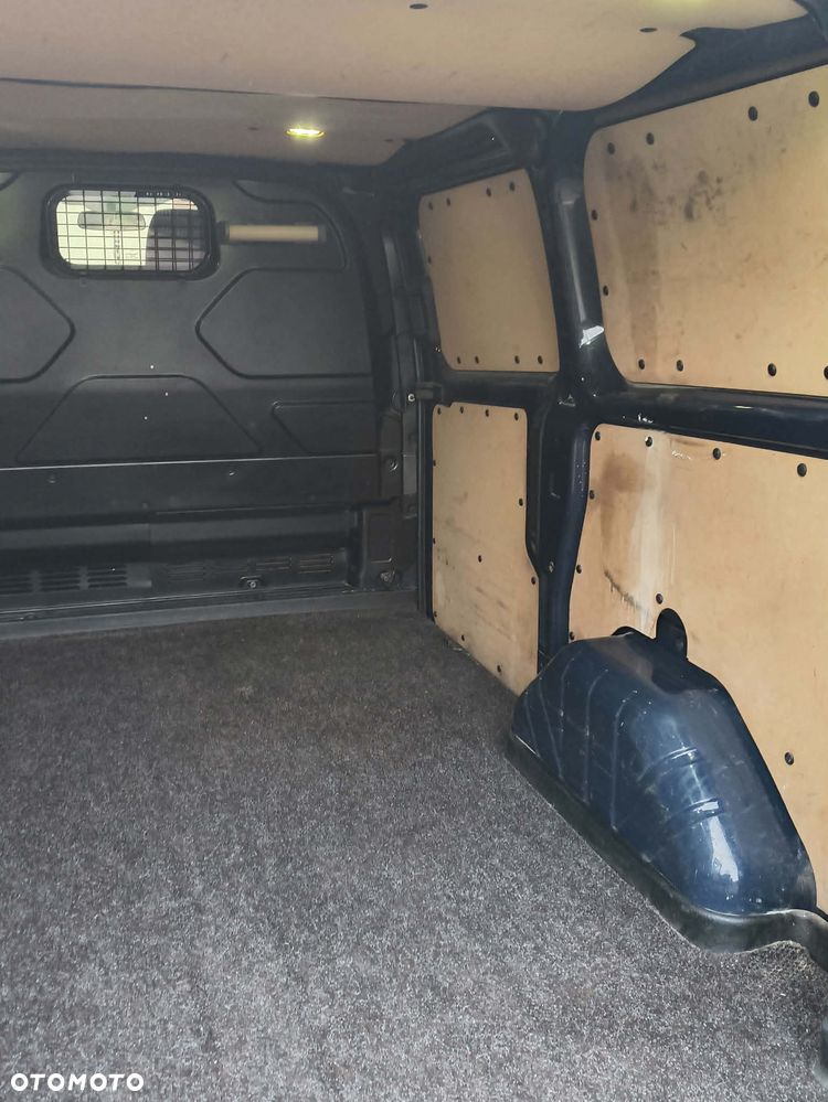 Ford Transit Custom - 10