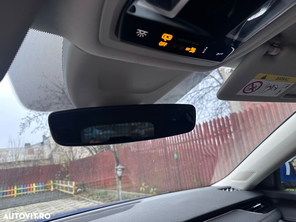 Skoda Octavia 2.0 TDI DSG Premium Edition - 16