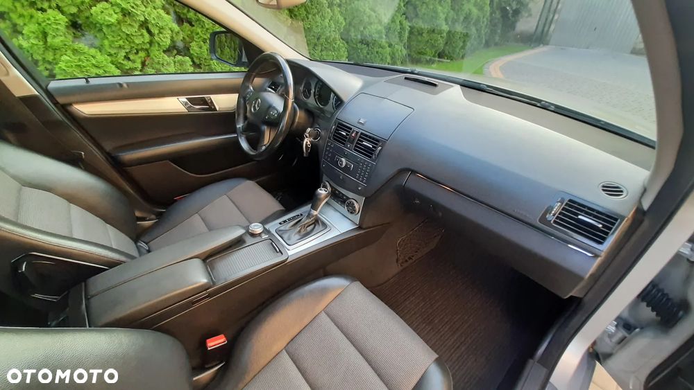 Mercedes-Benz Klasa C 200 Kompressor Automatik Avantgarde - 28
