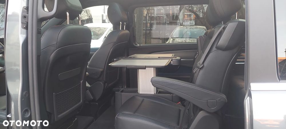 Mercedes-Benz EQV 300 90kWh - 12