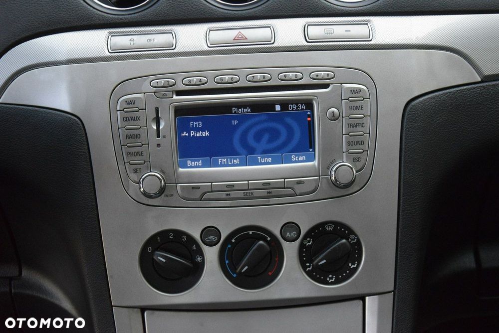 Ford S-Max 2.0 TDCi Trend - 24