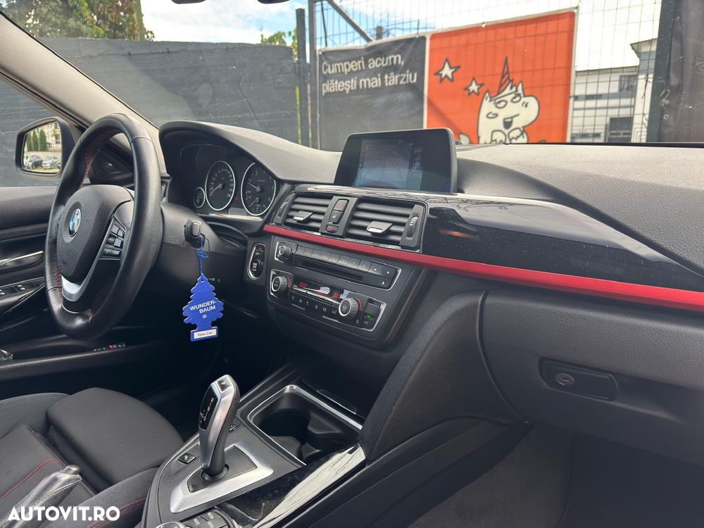 BMW Seria 3 320d Aut. Blue Performance Sport Line - 13