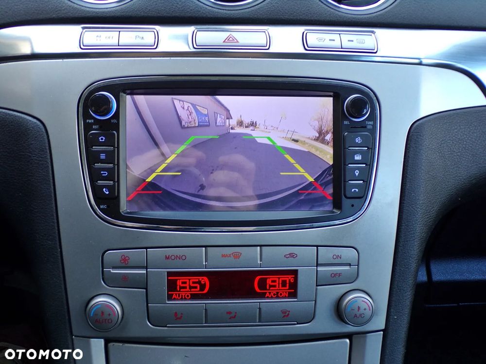 Ford S-Max 2.0 TDCi Titanium - 20