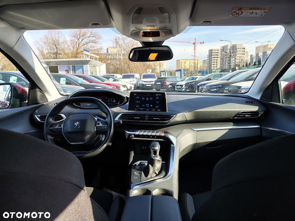 Peugeot 3008 1.2 PureTech Active Pack S&S - 10