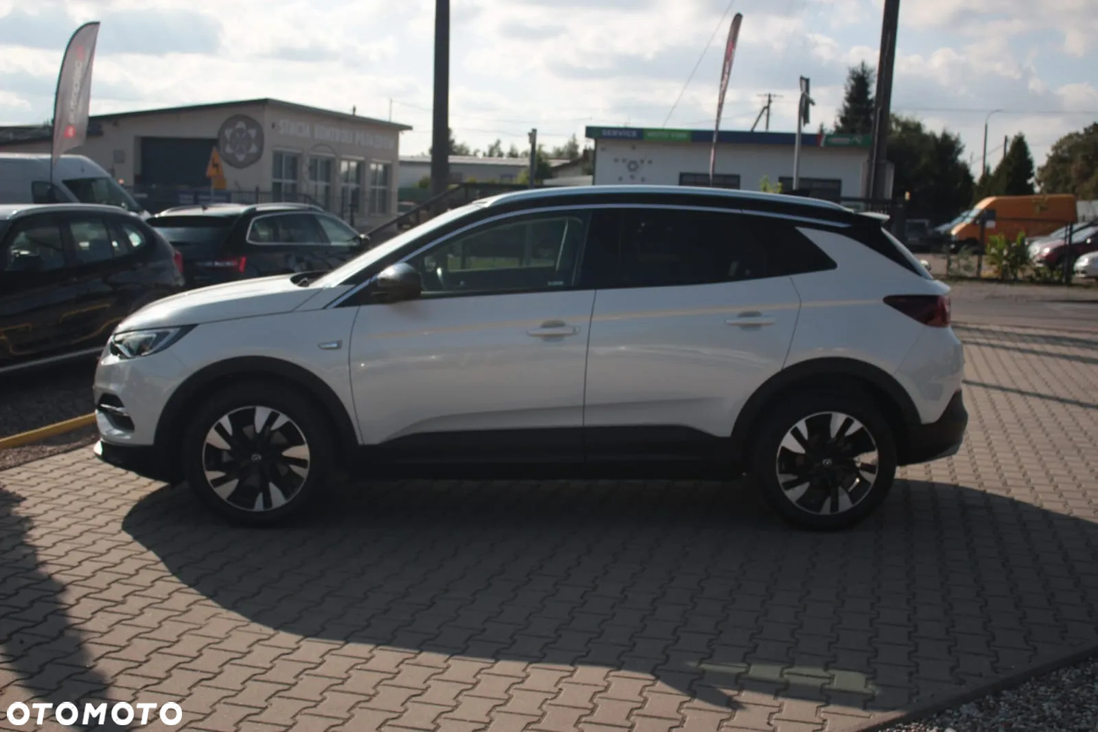 Opel Grandland X 1.6 D Start/Stop Business Edition - 3