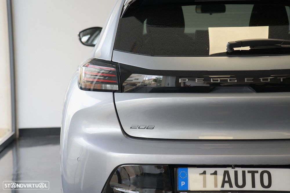 Peugeot 208 1.2 Edition - 11