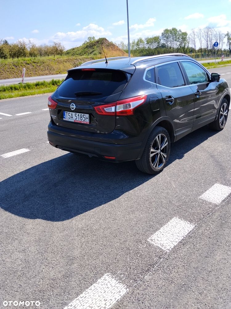 Nissan Qashqai - 2
