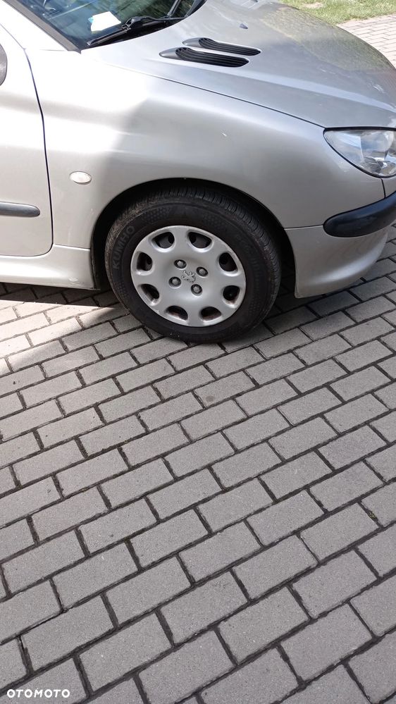Peugeot 206 1.1 XR Presence - 1