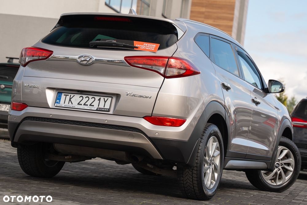 Hyundai Tucson 1.6 GDI BlueDrive Comfort 2WD - 11
