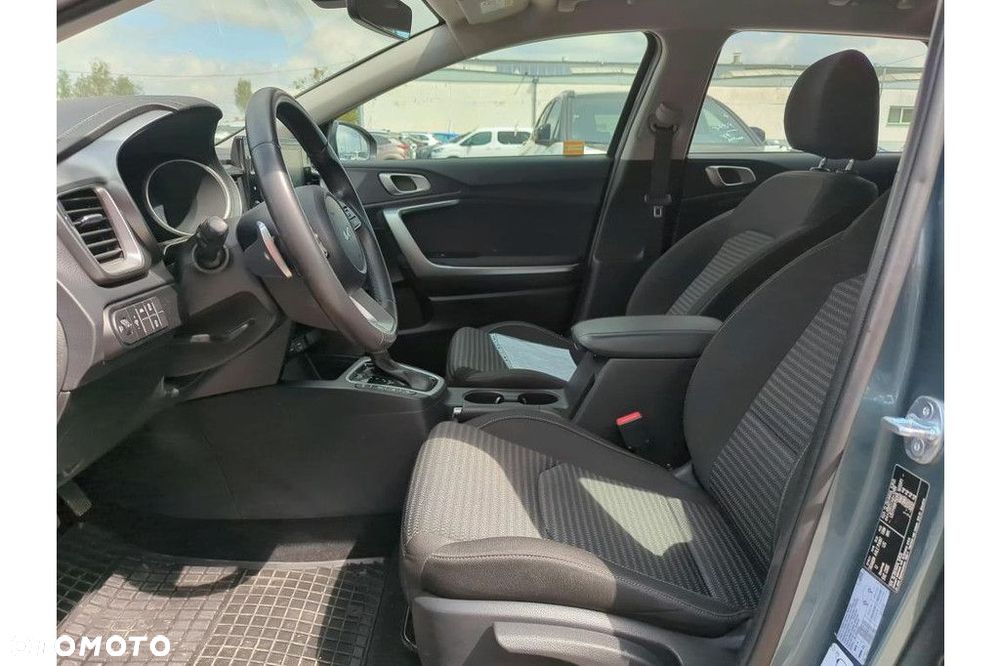 Kia Ceed - 5