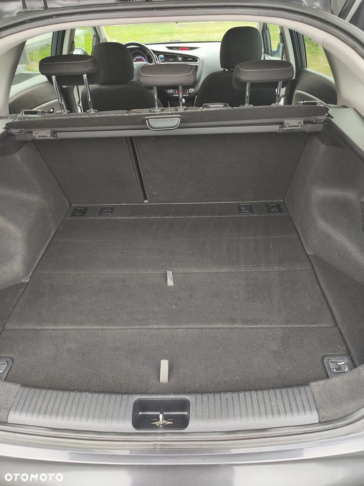 Kia Ceed 1.6 CRDi L Business Line - 14