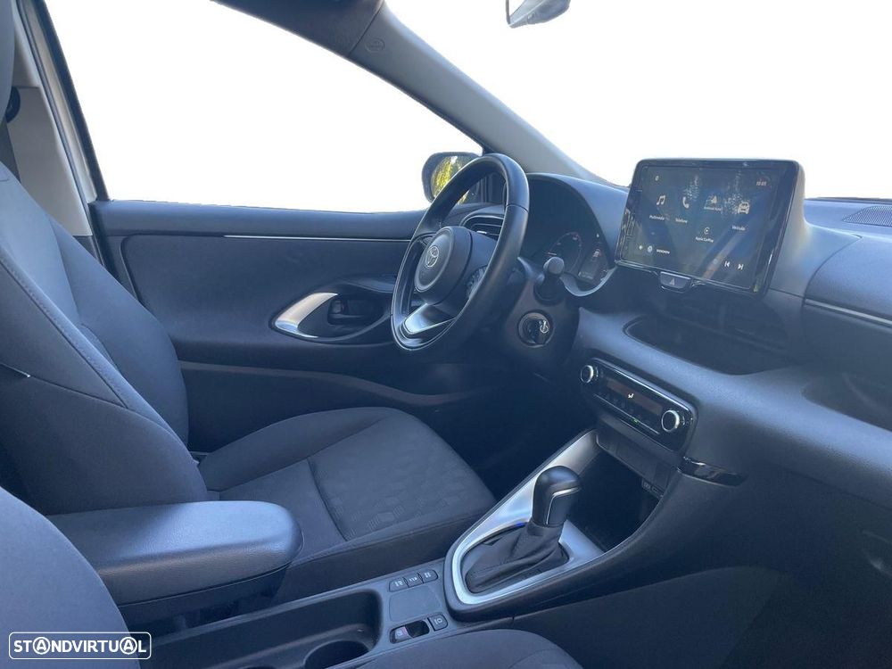 Toyota Yaris - 7