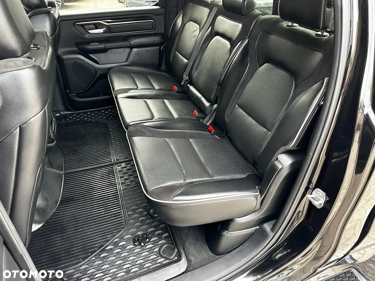 Dodge RAM 1500 5.7 4x4 - 39