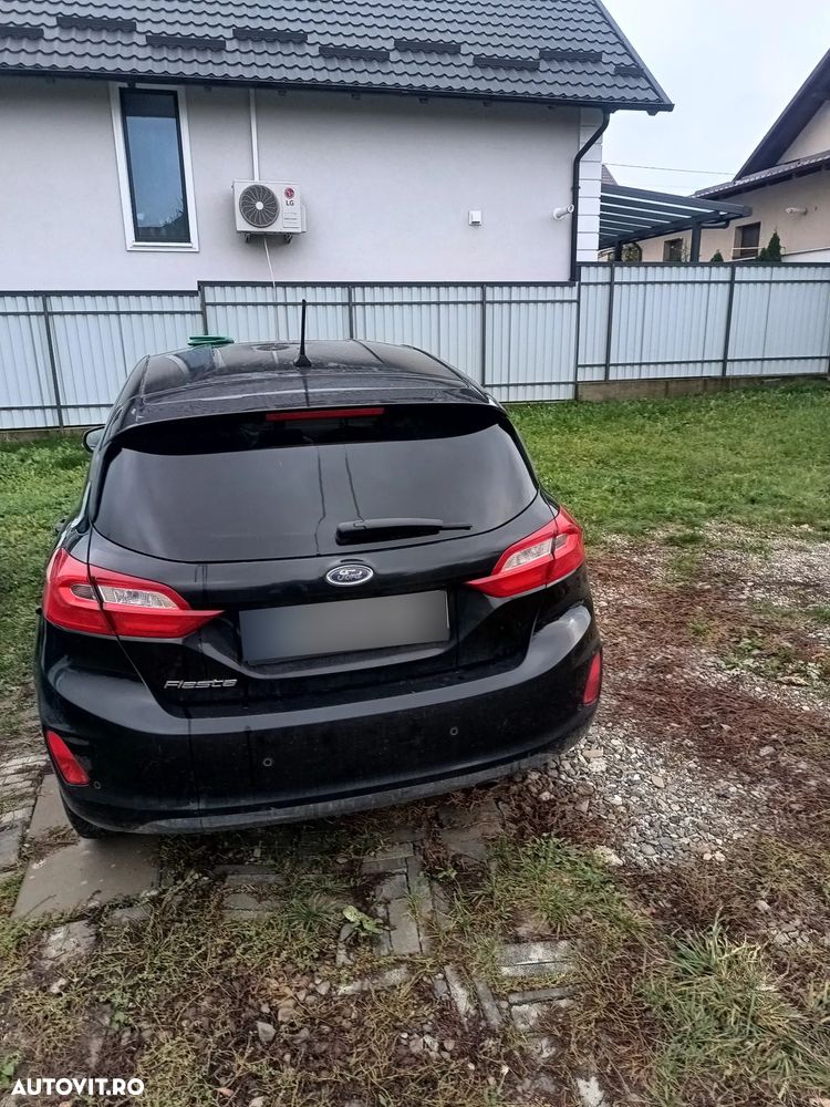 Ford Fiesta - 6