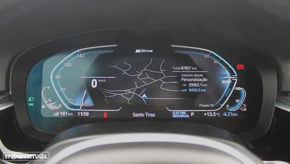 BMW 530 e Pack Desportivo M - 28