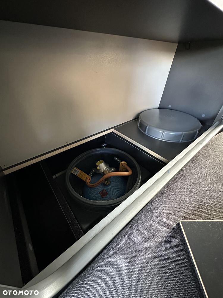 Renault Trafic Wavecamper - 22