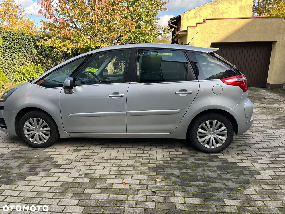Citroen C4 Picasso 2009 photo 4