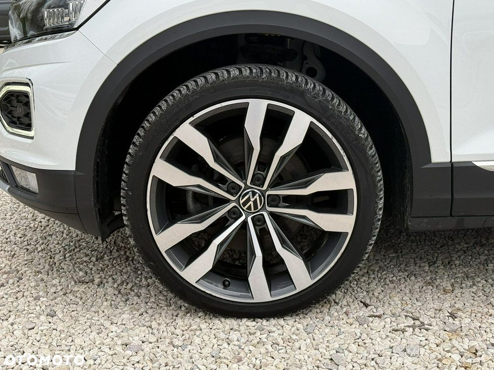 Volkswagen T-Roc - 10