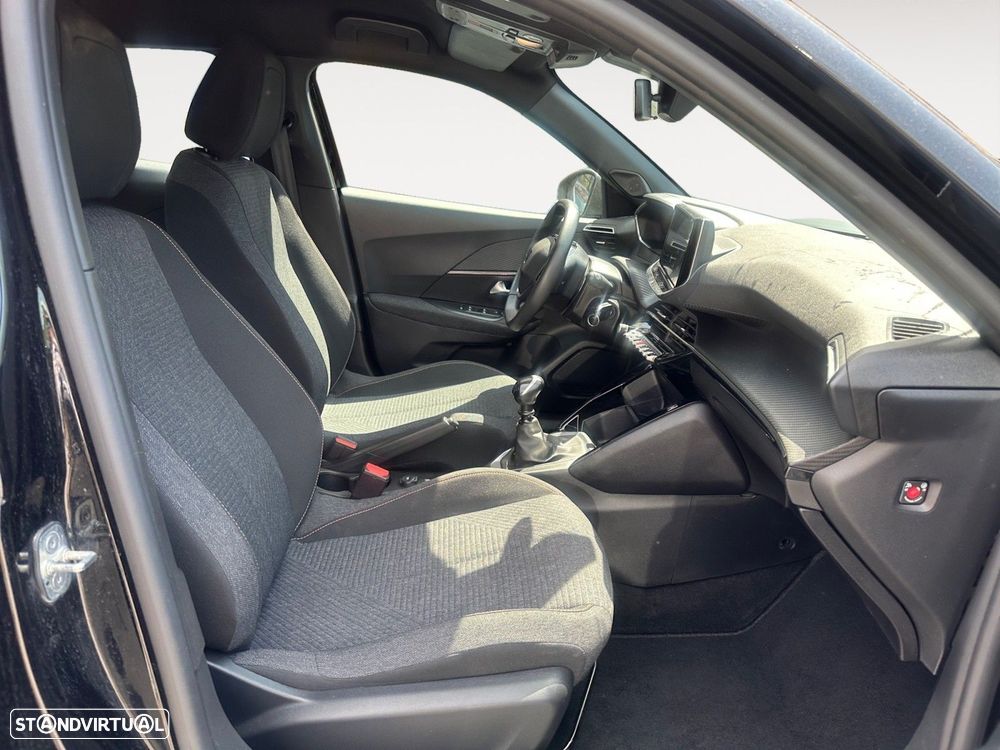 Peugeot 2008 1.2 PureTech Style - 15