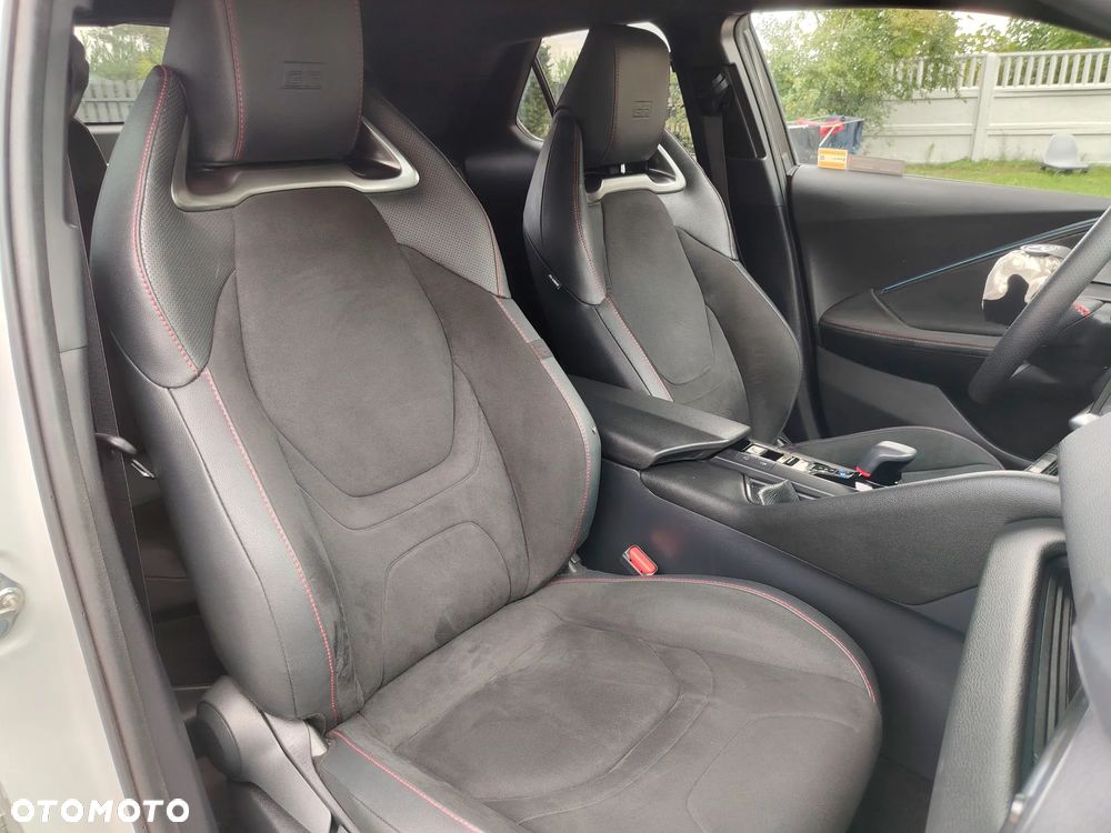 Toyota C-HR 2.0 Hybrid Dynamic Force GR Sport - 38