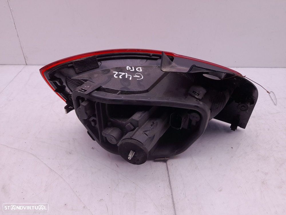 Farolim direito SEAT Ibiza IV (6J5, 6P1) - 3