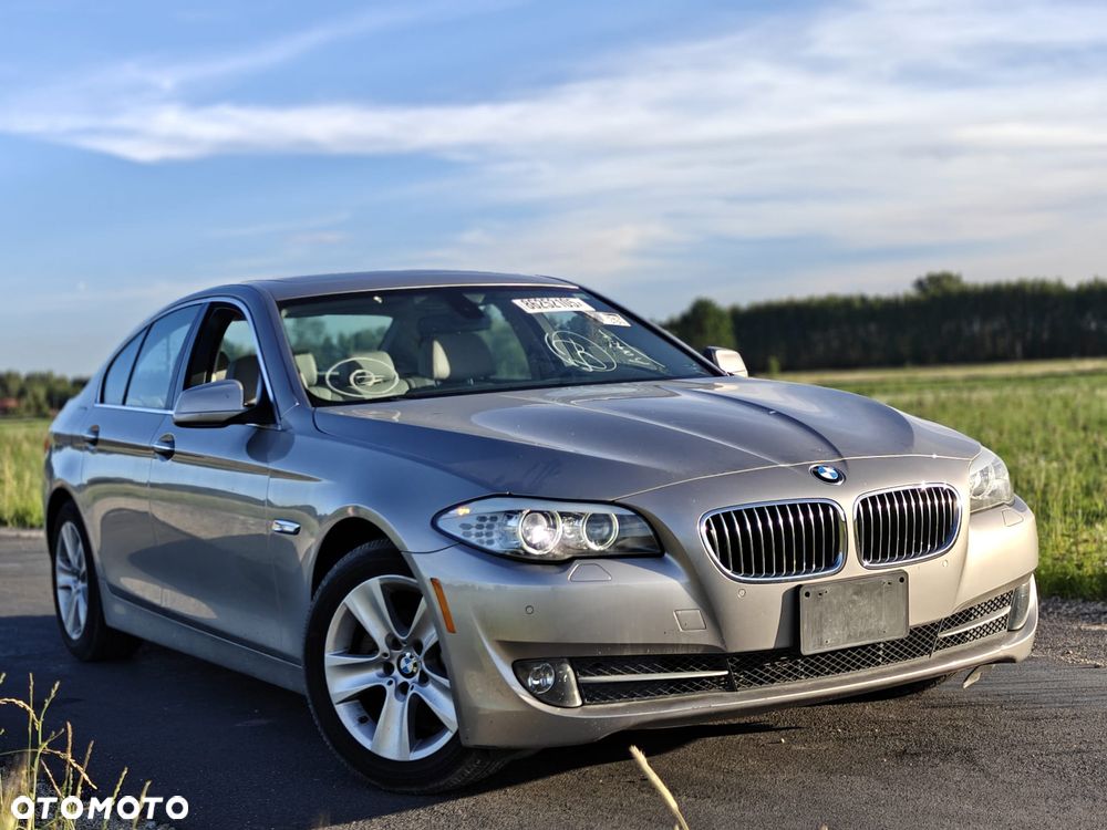 BMW Seria 5 528i Sport-Aut - 14