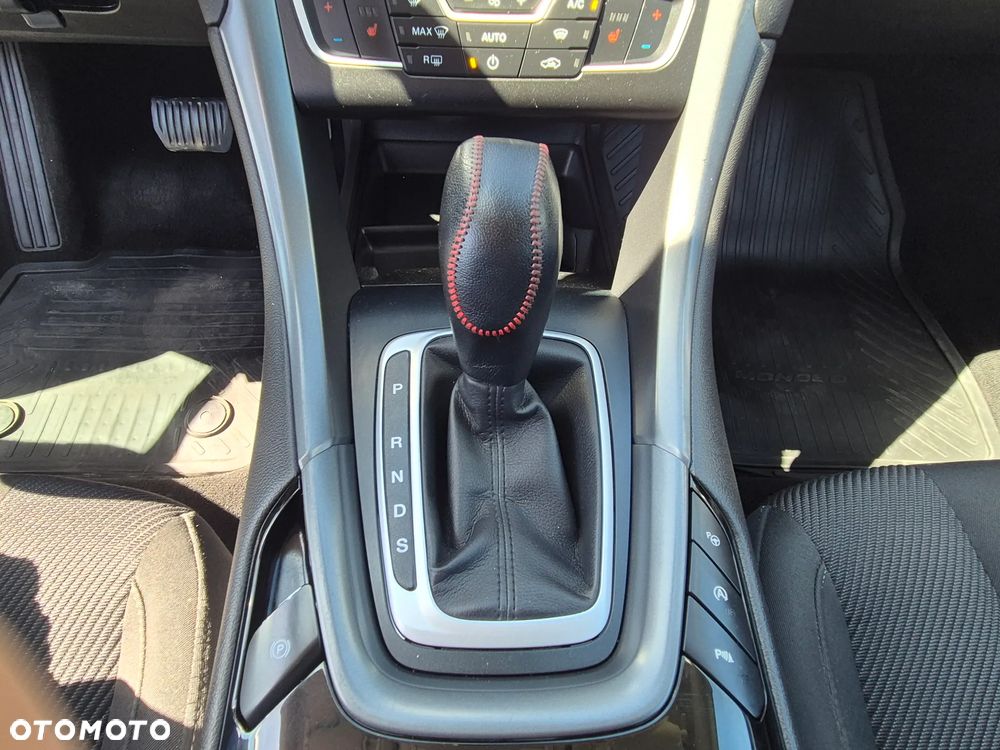 Ford Mondeo 2.0 TDCi Titanium PowerShift - 15