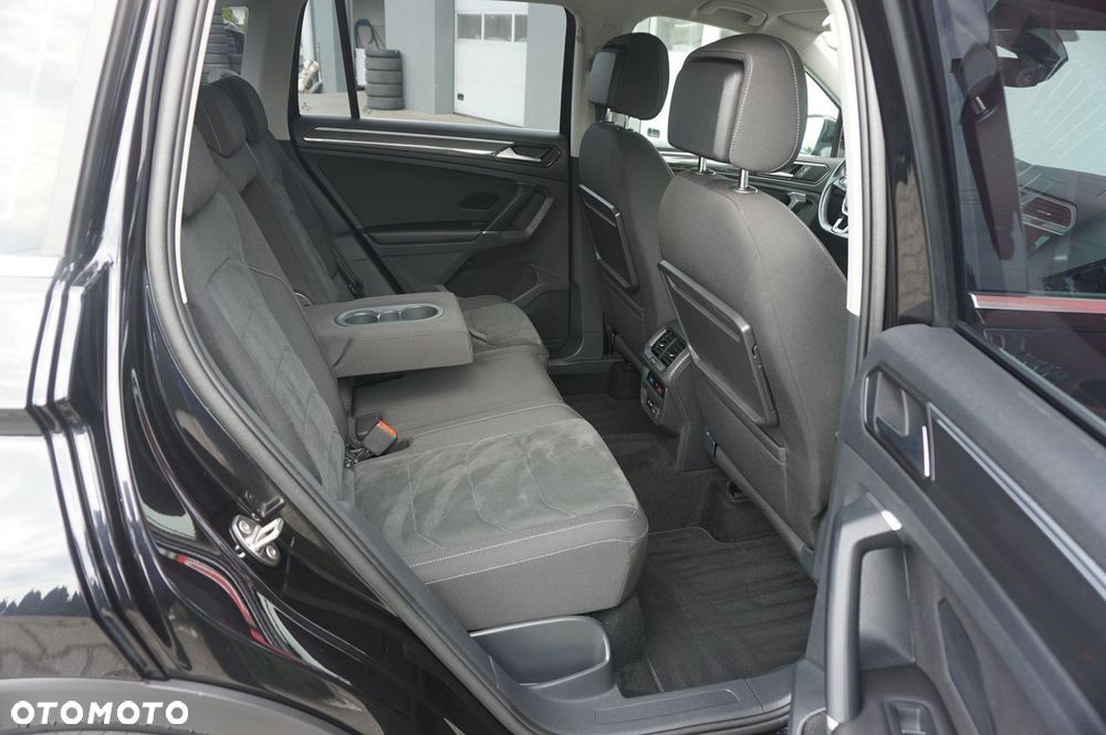Volkswagen Tiguan 2.0 TDI SCR 4Motion (BlueMotion Techn.) DSG Highline - 19