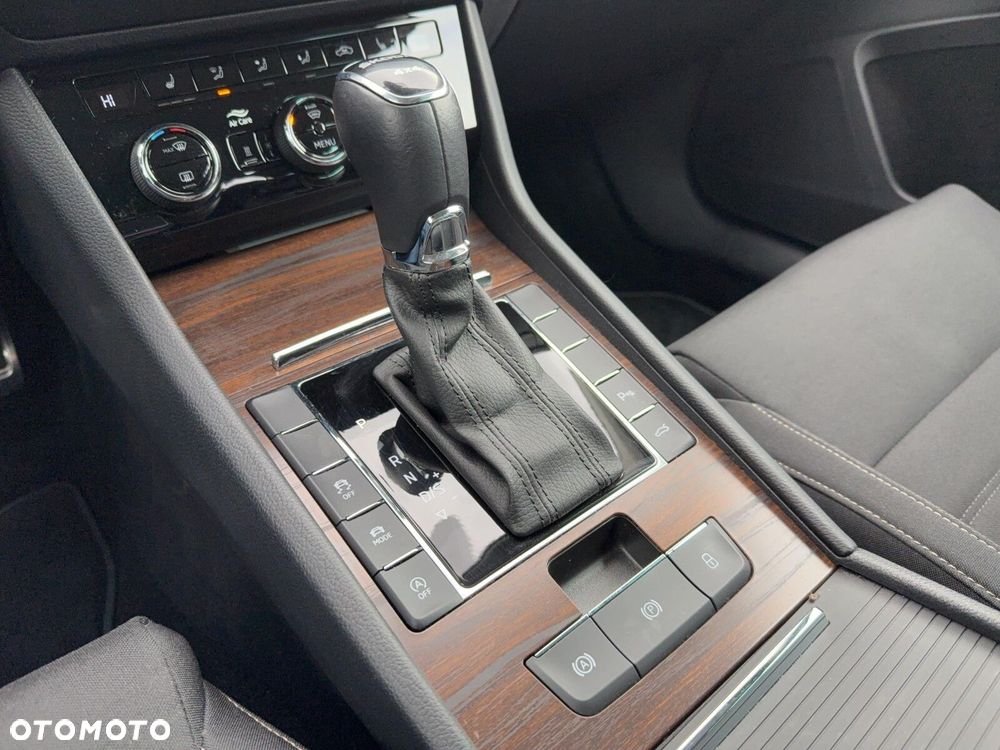 Skoda Superb - 32