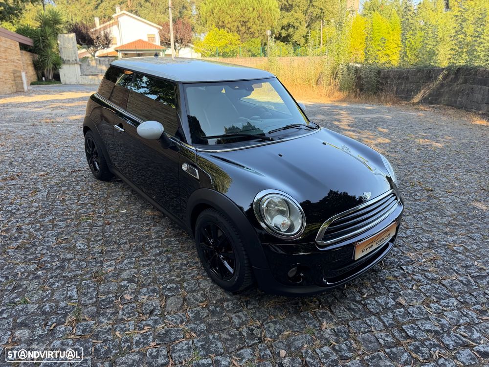 MINI 3 Portas Cooper D 50 Mayfair - 2