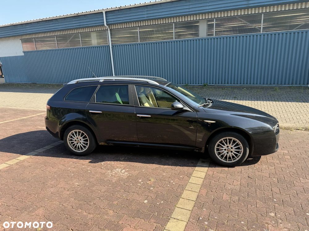 Alfa Romeo 159 - 14