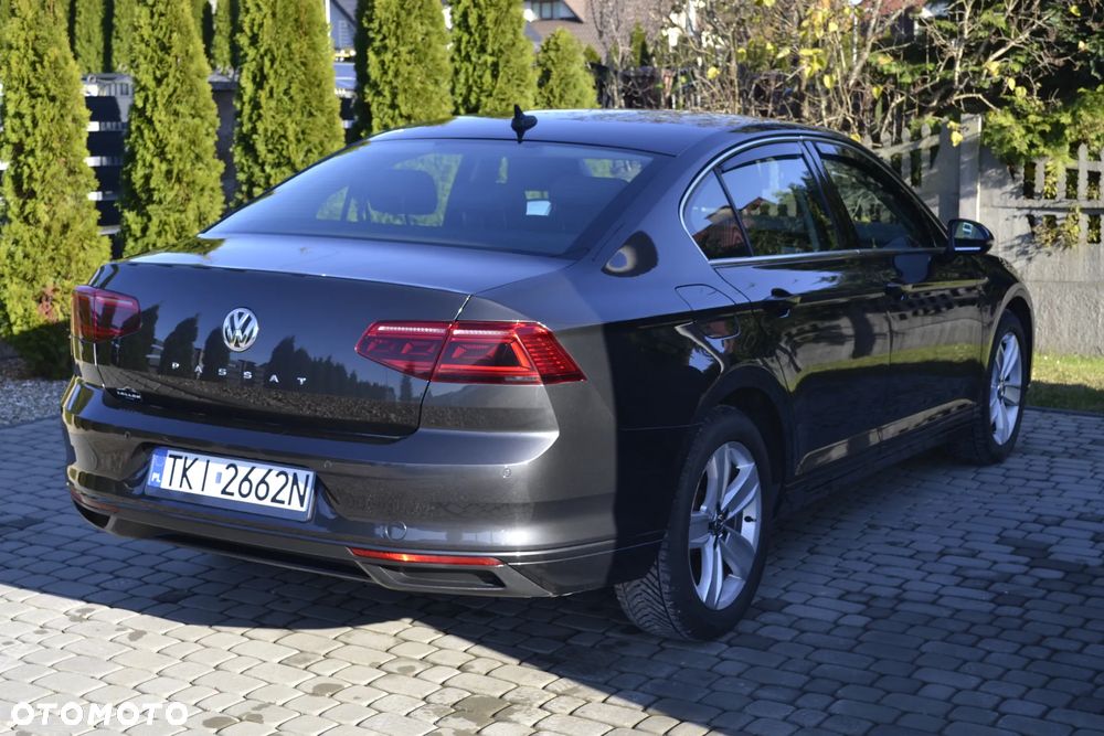 Volkswagen Passat 2.0 TSI Business DSG - 13
