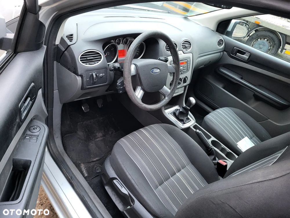 Ford Focus - 7