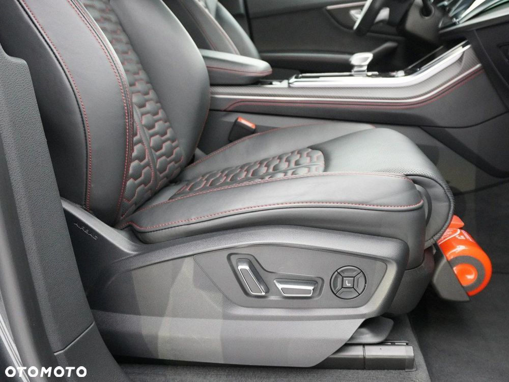 Audi RS Q8 TFSI Quattro Tiptronic - 14