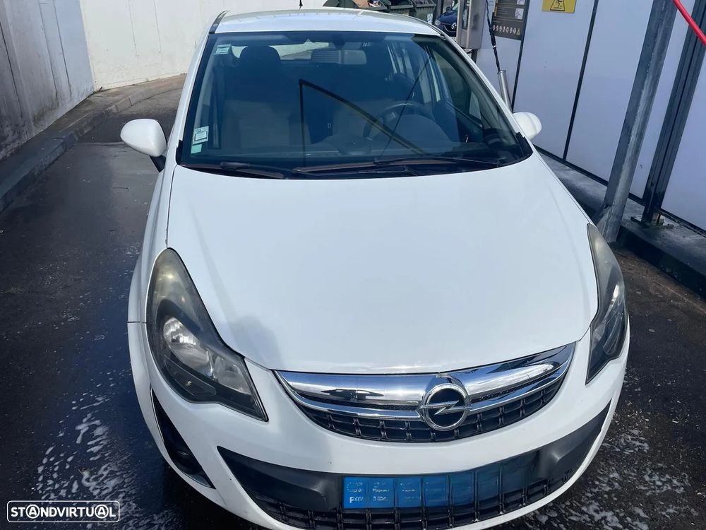 Opel Corsa 1.2 Enjoy FlexFuel - 2