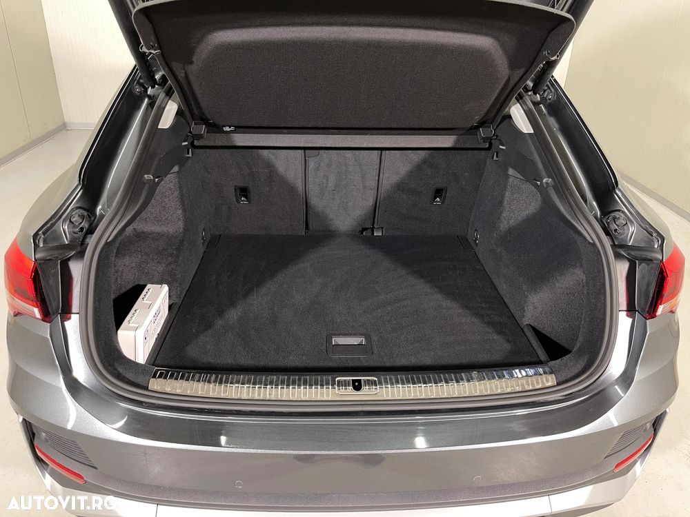 Audi Q3 2.0 35 TDI S tronic quattro S Line - 13