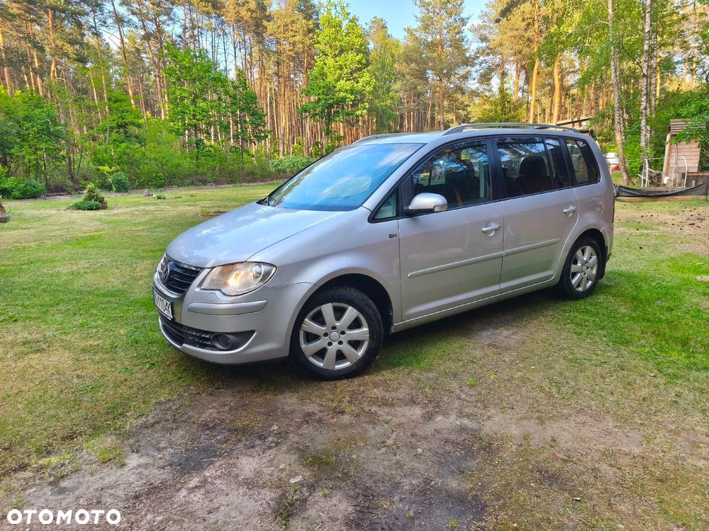 Volkswagen Touran 2.0 TDI Q-Line - 5