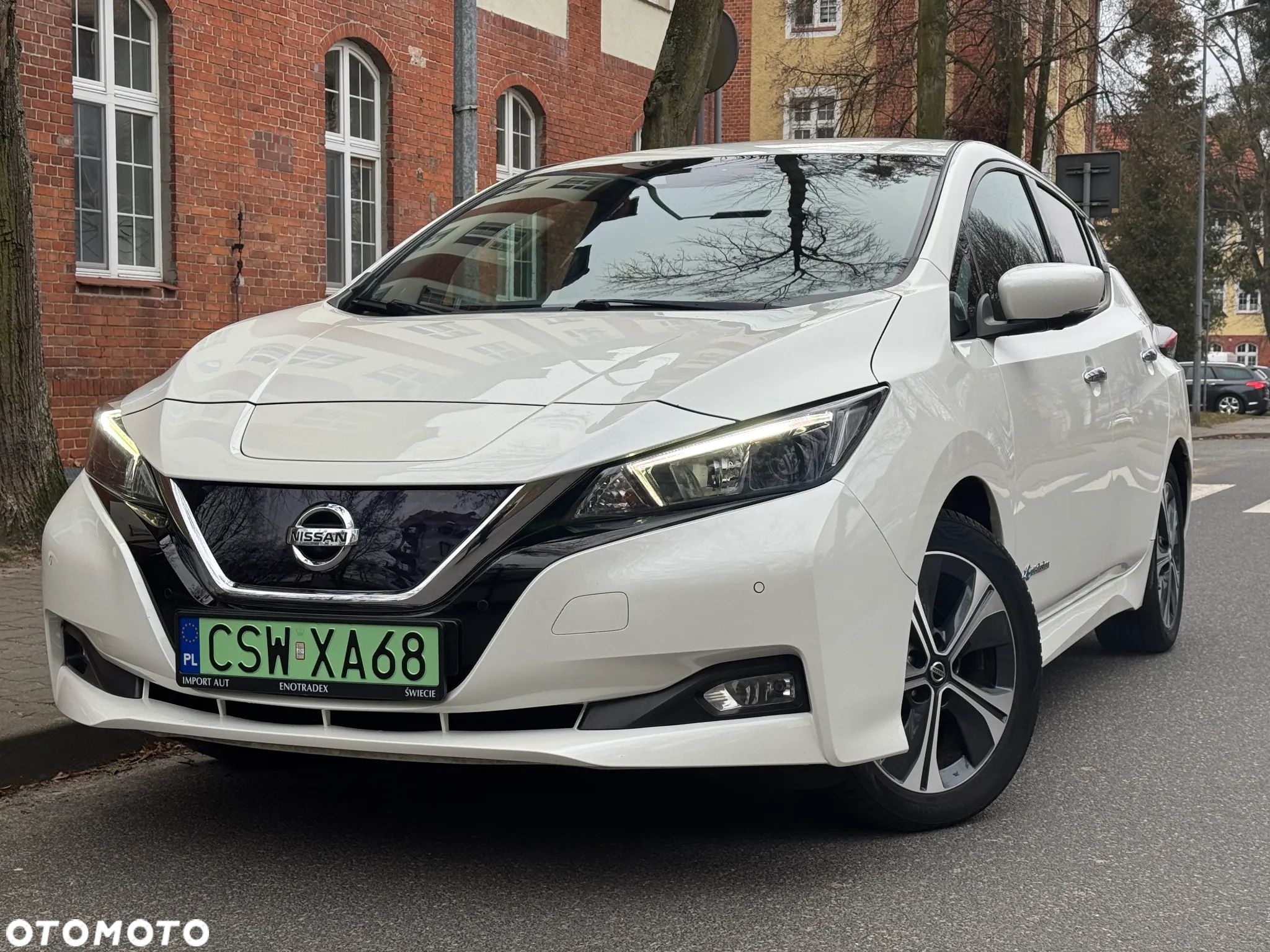 Nissan Leaf 40kWh Tekna - 1