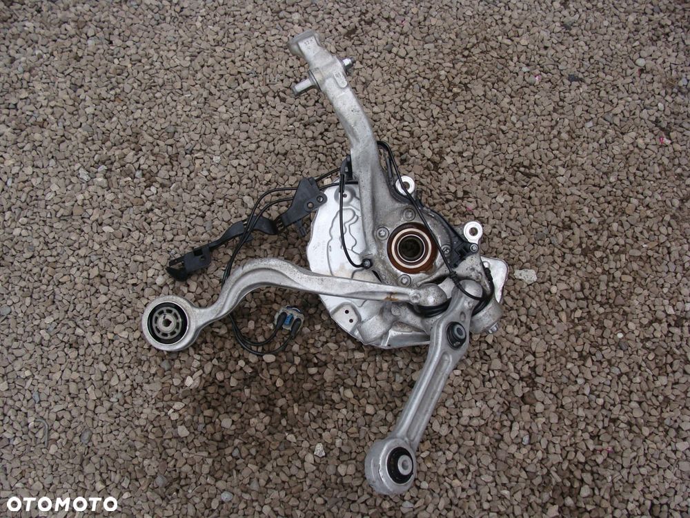 zwrotnica prawa wahacze mercedes glc w253 - 3