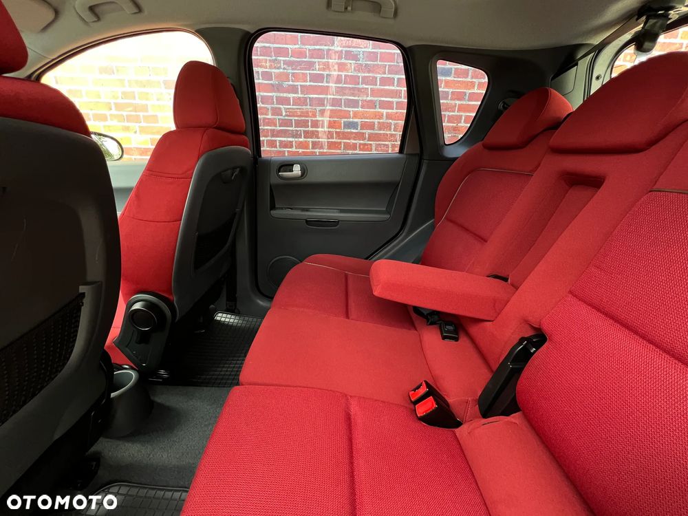 Mitsubishi Colt - 16