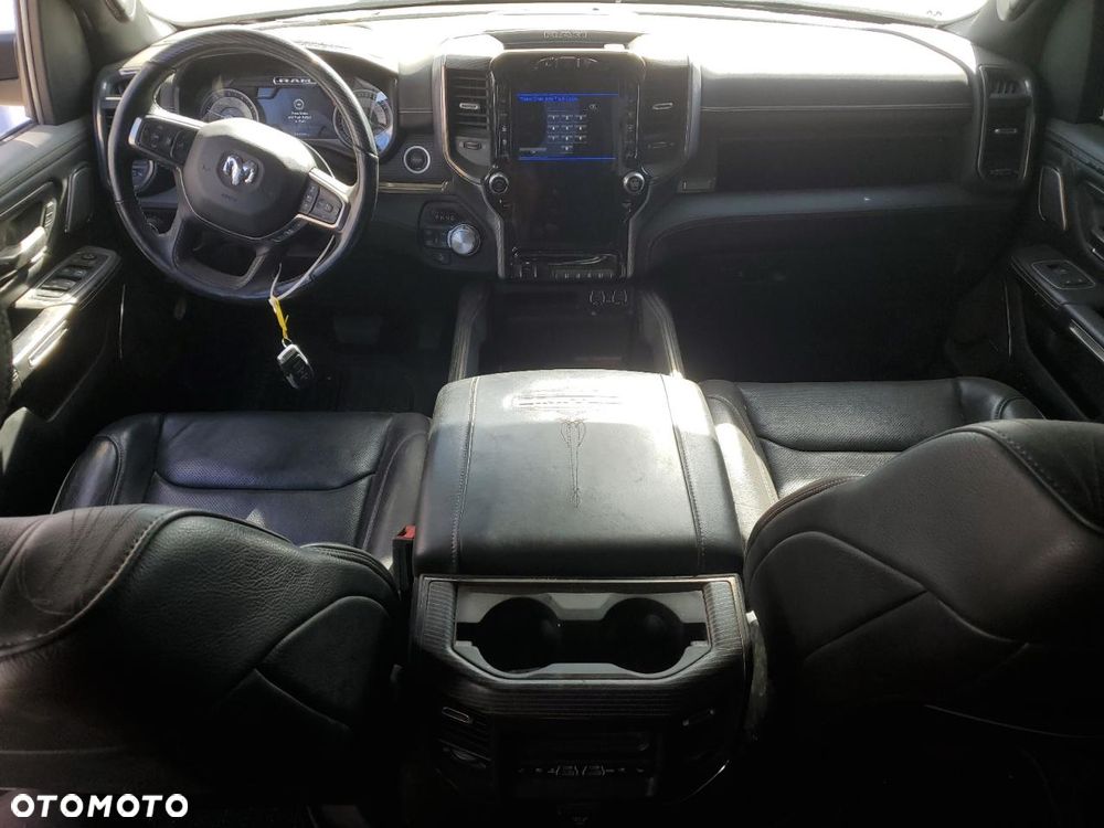 RAM 1500 5.7 Crew Cab Limited - 9