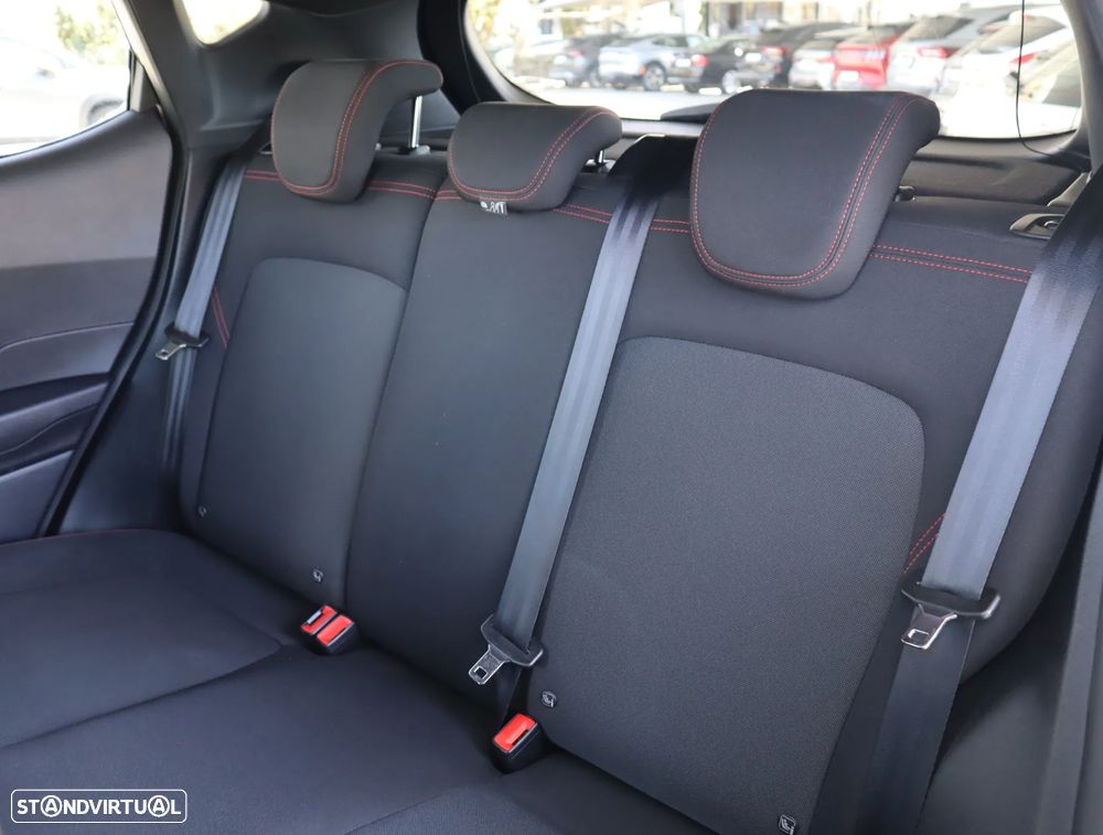 Ford Fiesta 1.0 EcoBoost ST-Line - 24