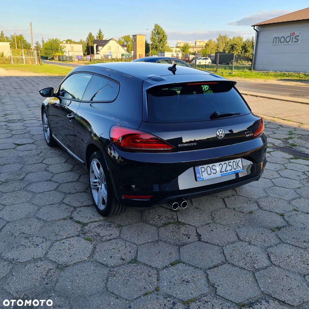 Volkswagen Scirocco 2.0 TDI (Blue Motion Technologie) DSG - 9