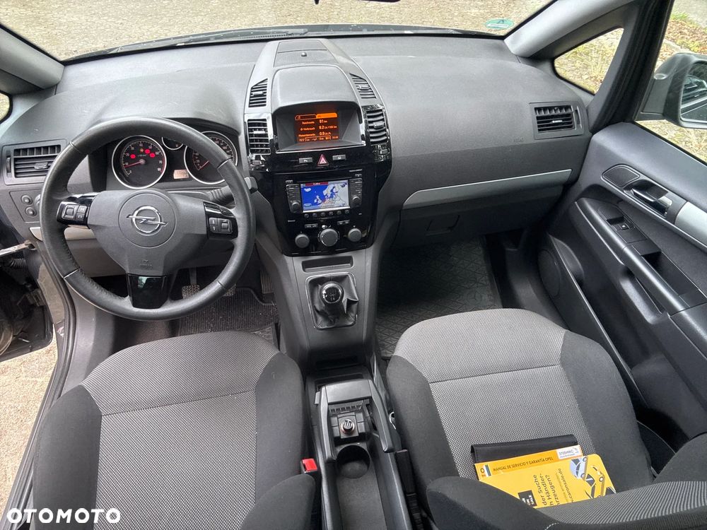Opel Zafira 1.8 Family Plus - 19