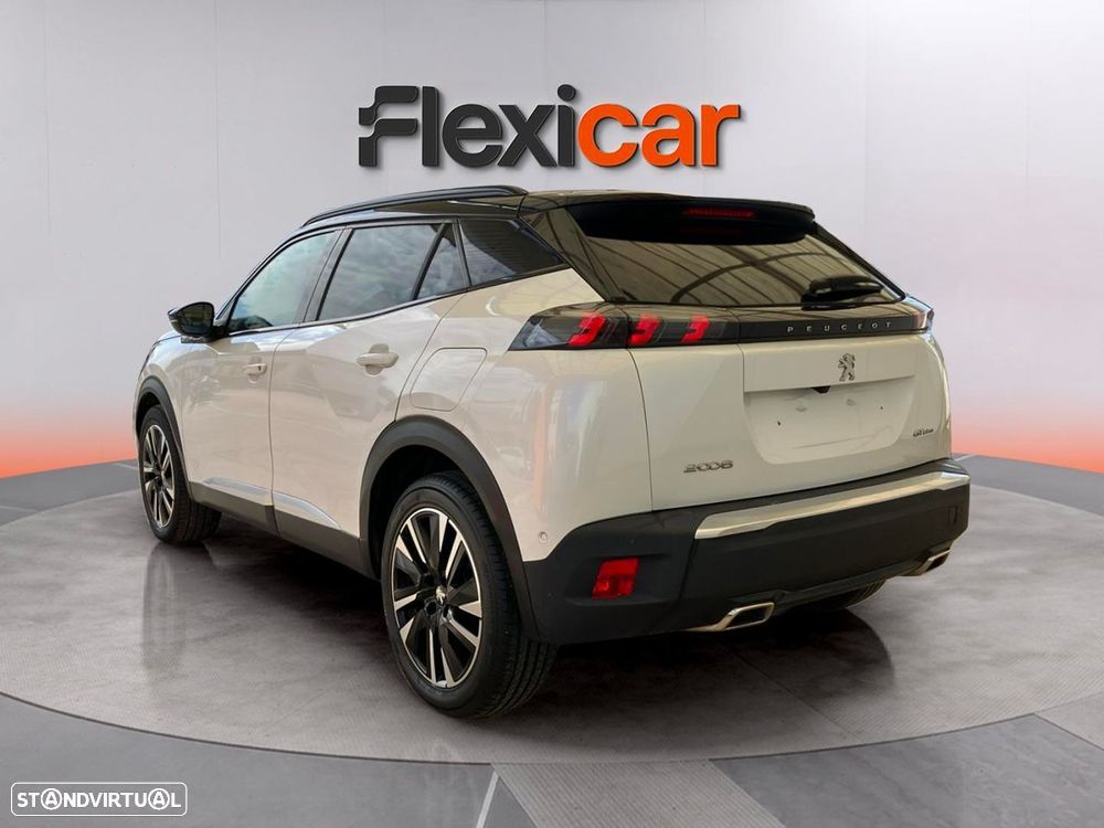 Peugeot 2008 1.2 PureTech GT Line - 5