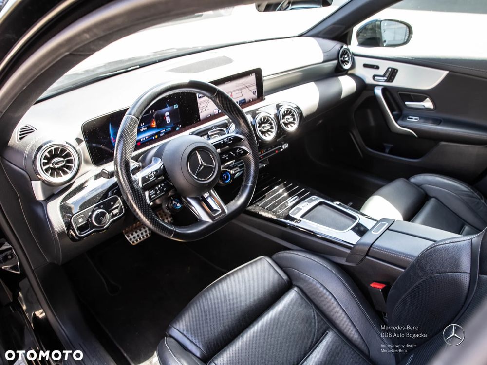 Mercedes-Benz Klasa A 35 AMG 4-Matic 8G-DCT - 8