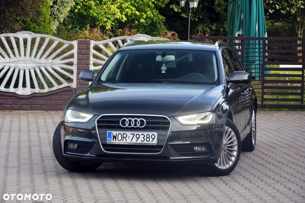 Audi A4 Avant - 1