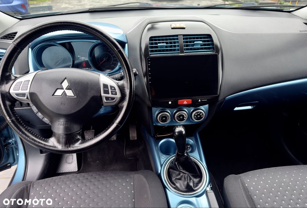 Mitsubishi ASX - 8