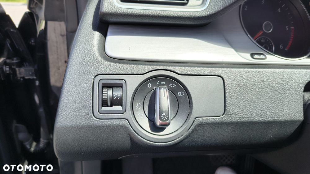 Volkswagen CC 2.0 TDI DPF BMT 4Mot DSG - 19