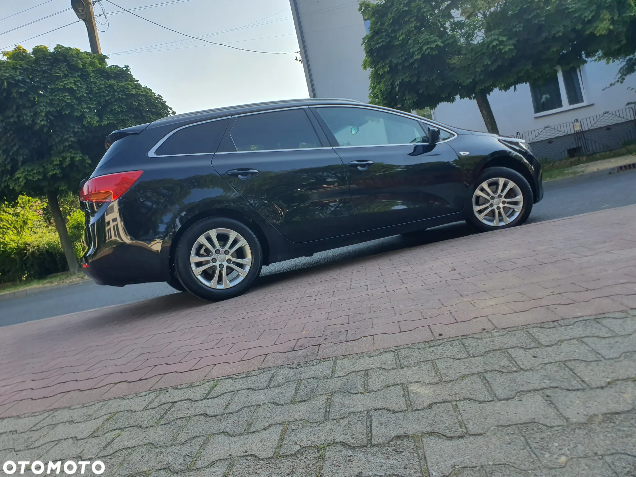 Kia Ceed 1.6 GDI SW Vision - 33